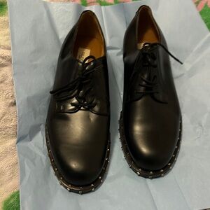 Stunning Valentino  Black Leather Lace-Up Shoes